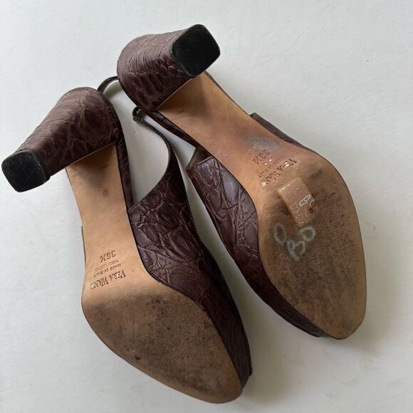 Vera Wang Collection Chocolate Brown Crocodile Slingback Peep Toe Heels - Picture 12 of 14